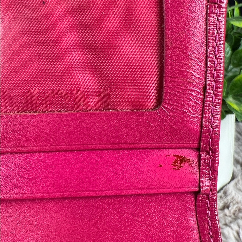 MCM Vintage Pink Leather Continental Tri-Fold Wallet - Picture 14 of 15